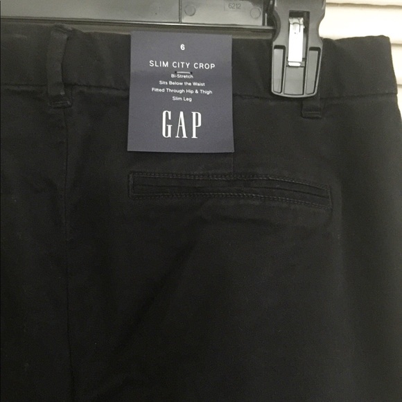 NEW with tags GAP slim city crop size 6 - Picture 3 of 3